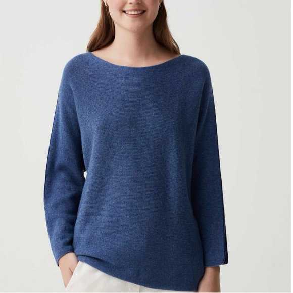 Navy Blue Dolman Sleeve Bateau Neck Sweater Raw Edge Hem Size Large - Picture 1 of 6